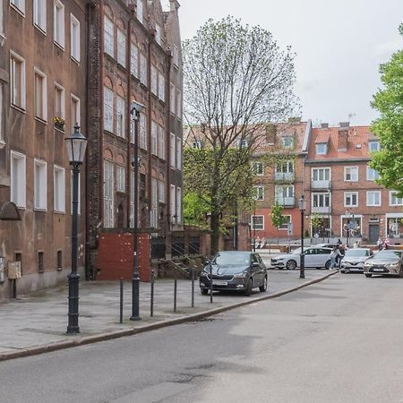 Bell Tower Old Town Gdansk Apartment Exterior photo